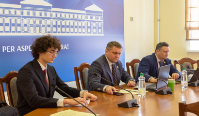 Молодежь и  политика: проблемы и перспективы