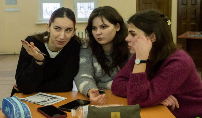 Поединок умников и умниц